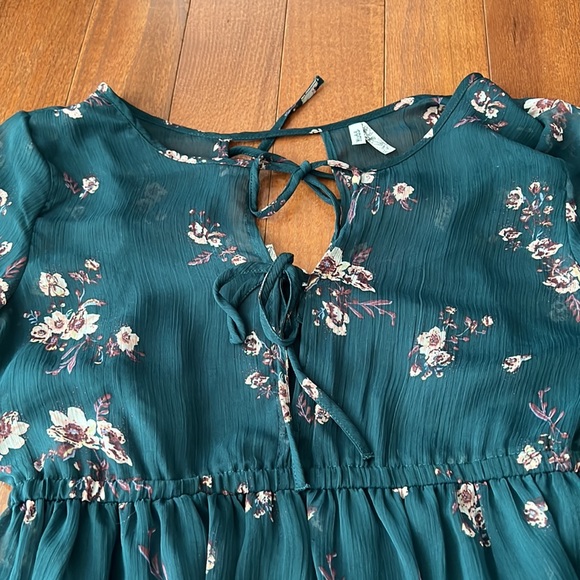 🌿Green Floral🌿MUDD dress - Picture 8 of 14